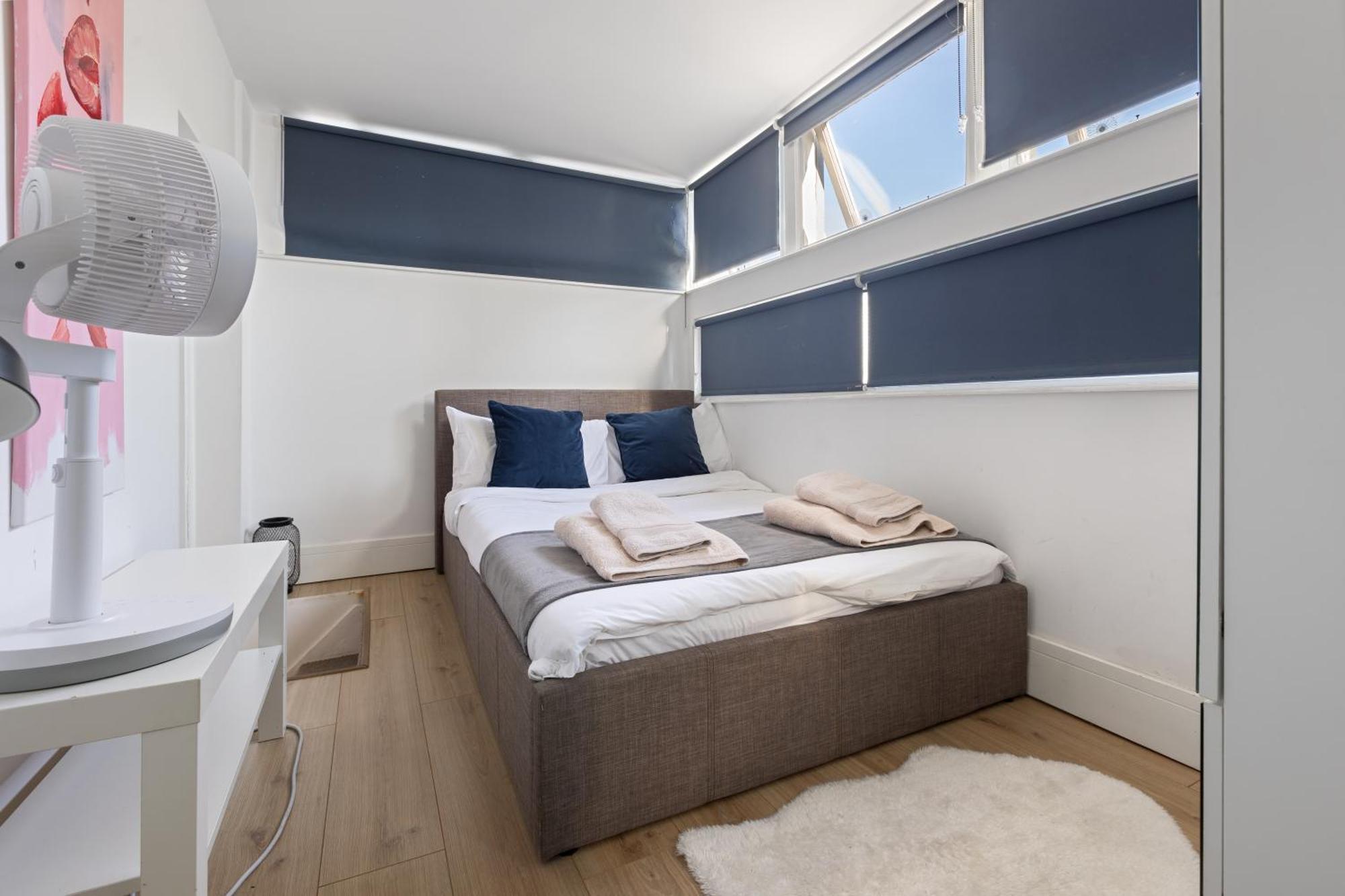 Modern Flat & Balcony In Historic West Kensington Apartment London Exterior photo